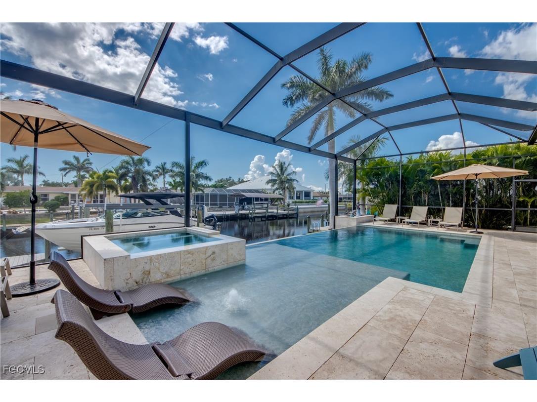 818 Montclaire Court Cape Coral FL 33904 2025022613 image36