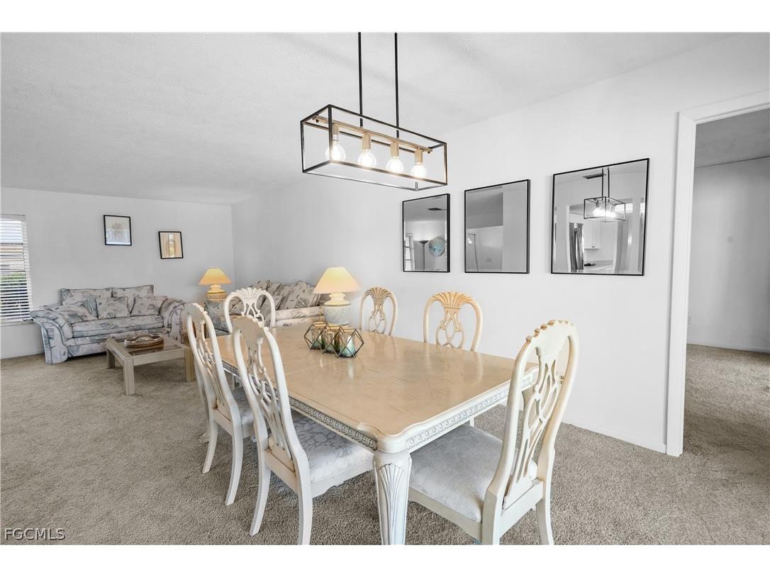 818 Monticello Court Cape Coral FL 33904 2026005806 image17