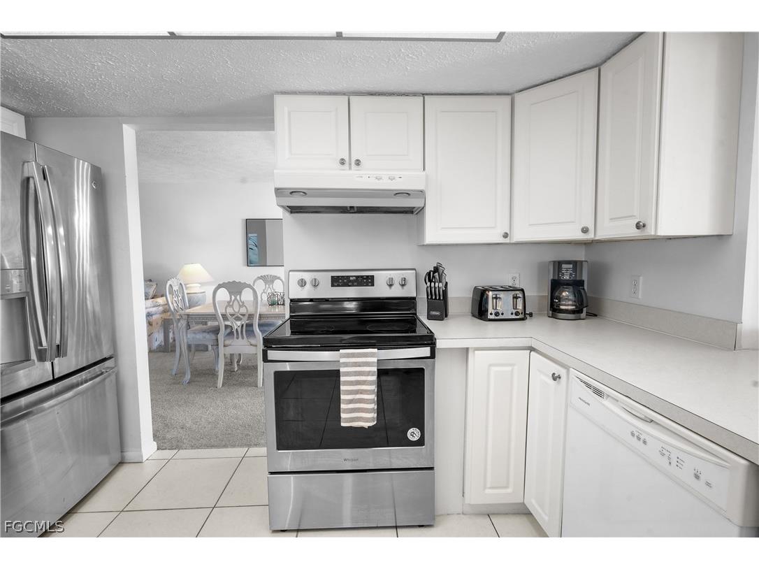 818 Monticello Court Cape Coral FL 33904 2026005806 image19