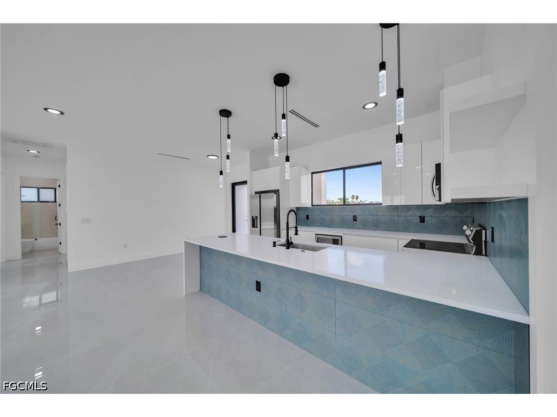 818 NE 10th Street Cape Coral FL 33909 2026020404 image10