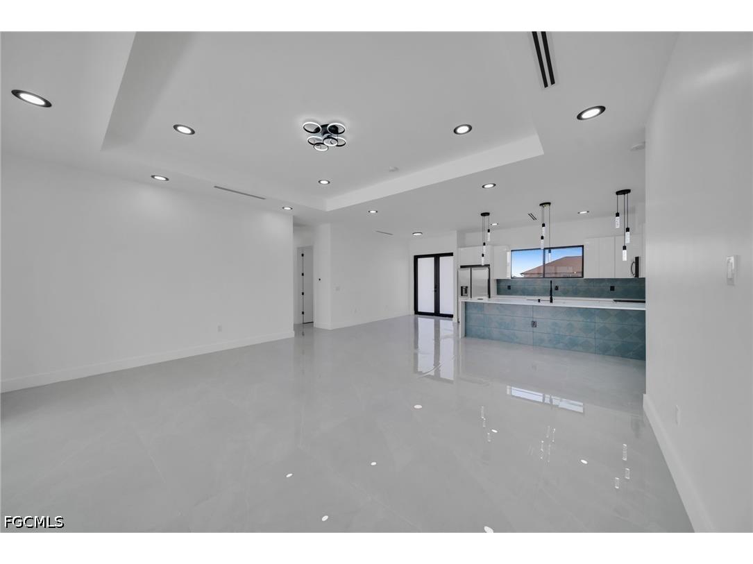 818 NE 10th Street Cape Coral FL 33909 2026020404 image14