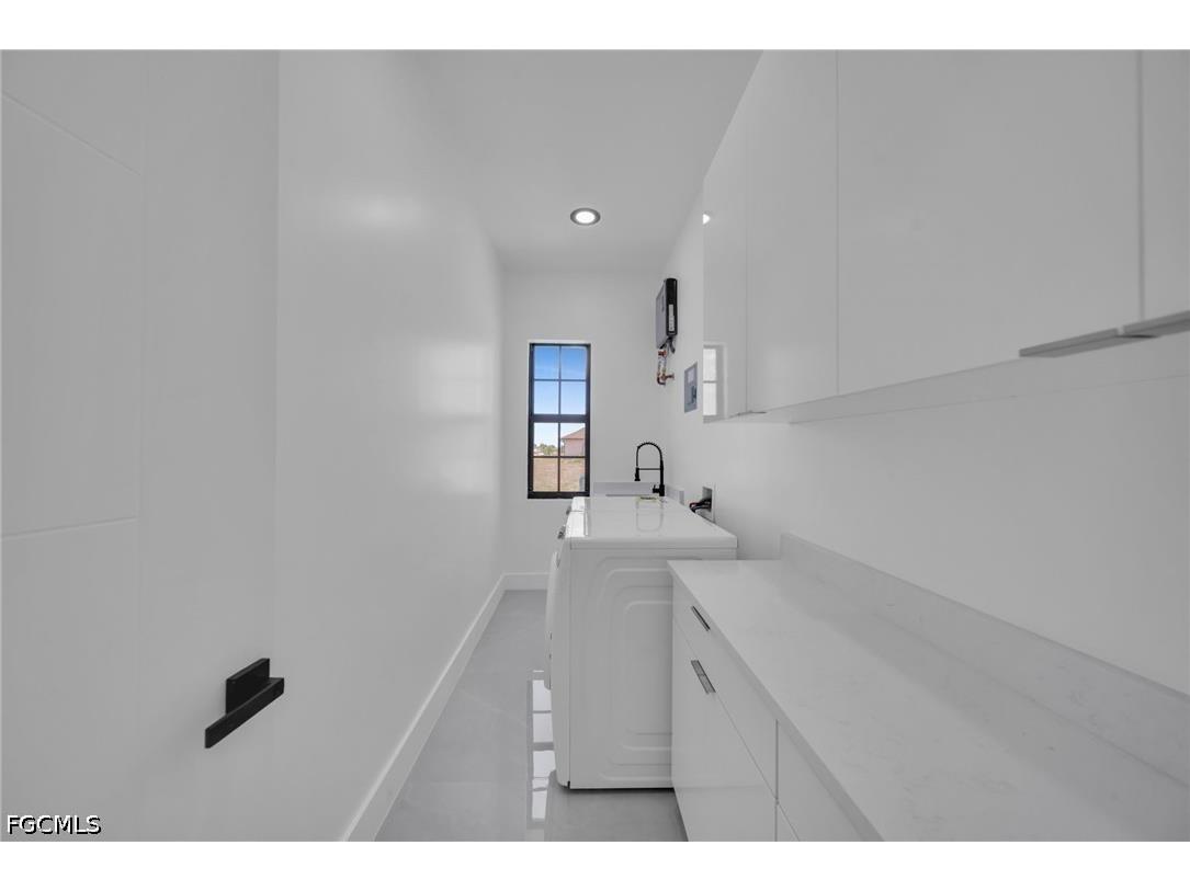 818 NE 10th Street Cape Coral FL 33909 2026020404 image19