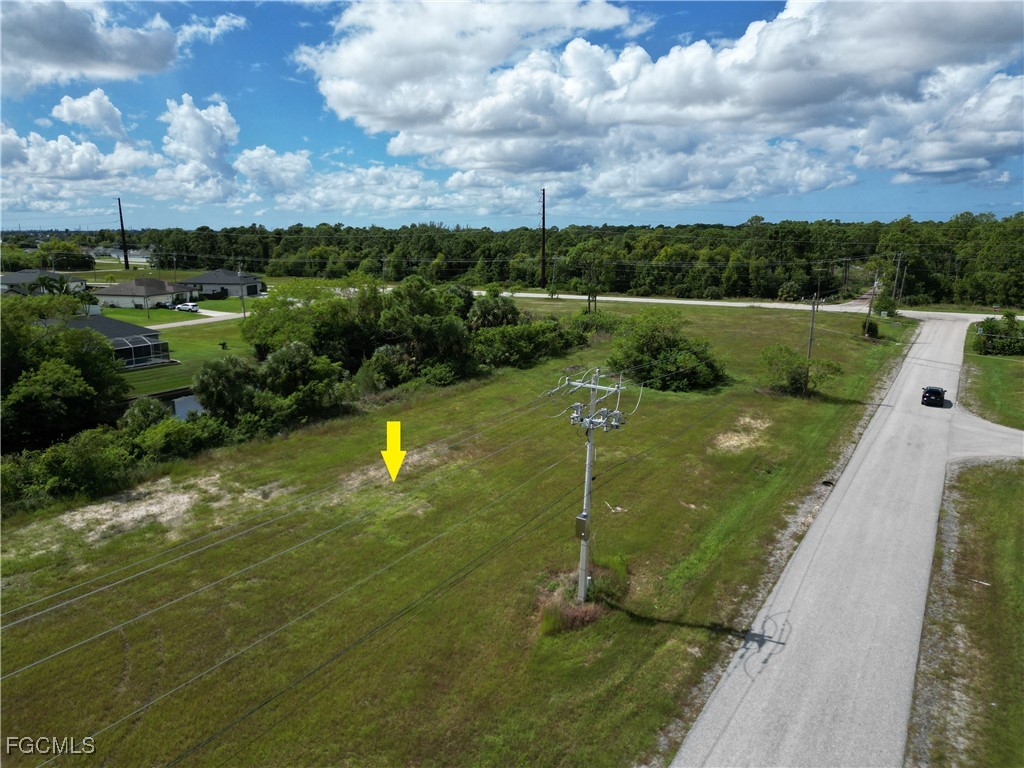 818 NE 32nd Lane Cape Coral FL 33909 2025014263 image28