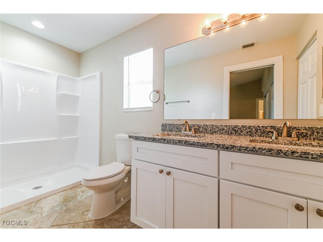 818 SW 31st Street Cape Coral FL 33914 2025021749 image10