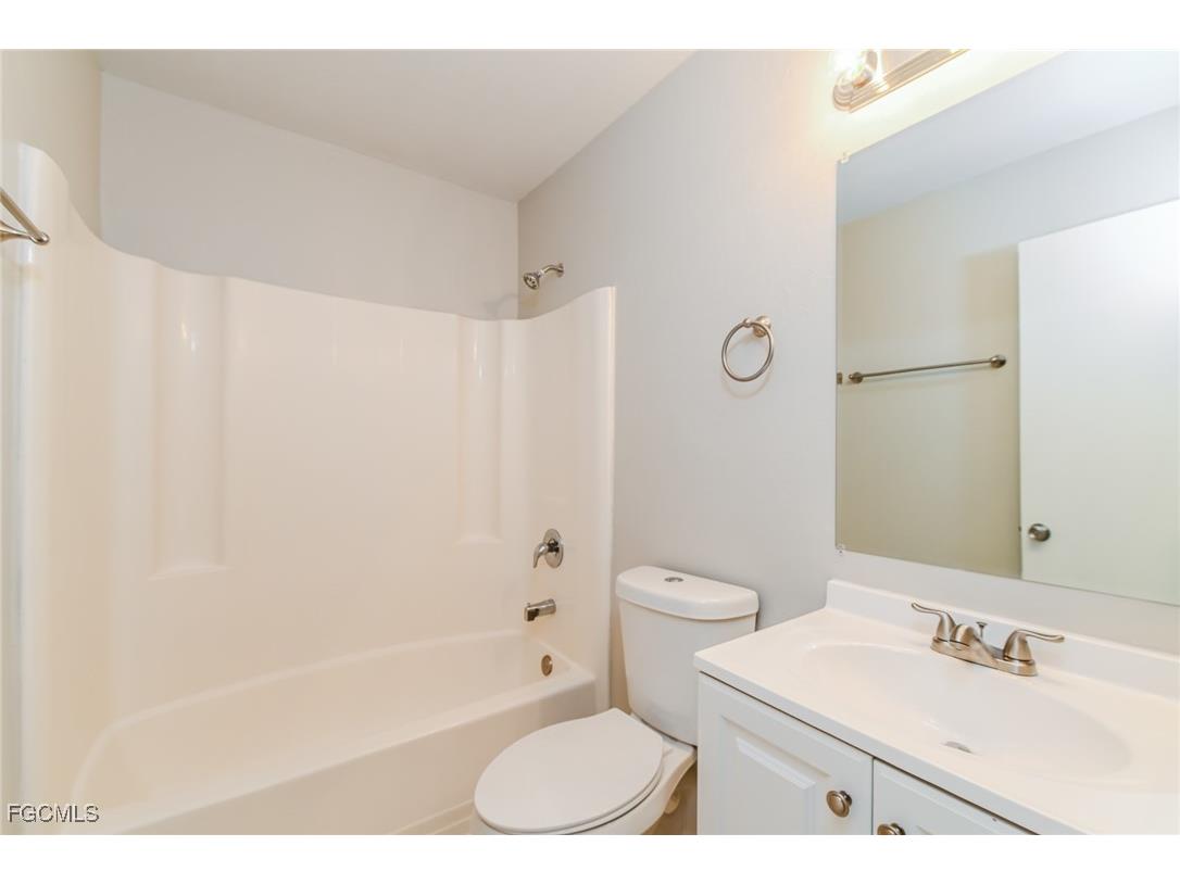 818 SW 31st Street Cape Coral FL 33914 2025021749 image13