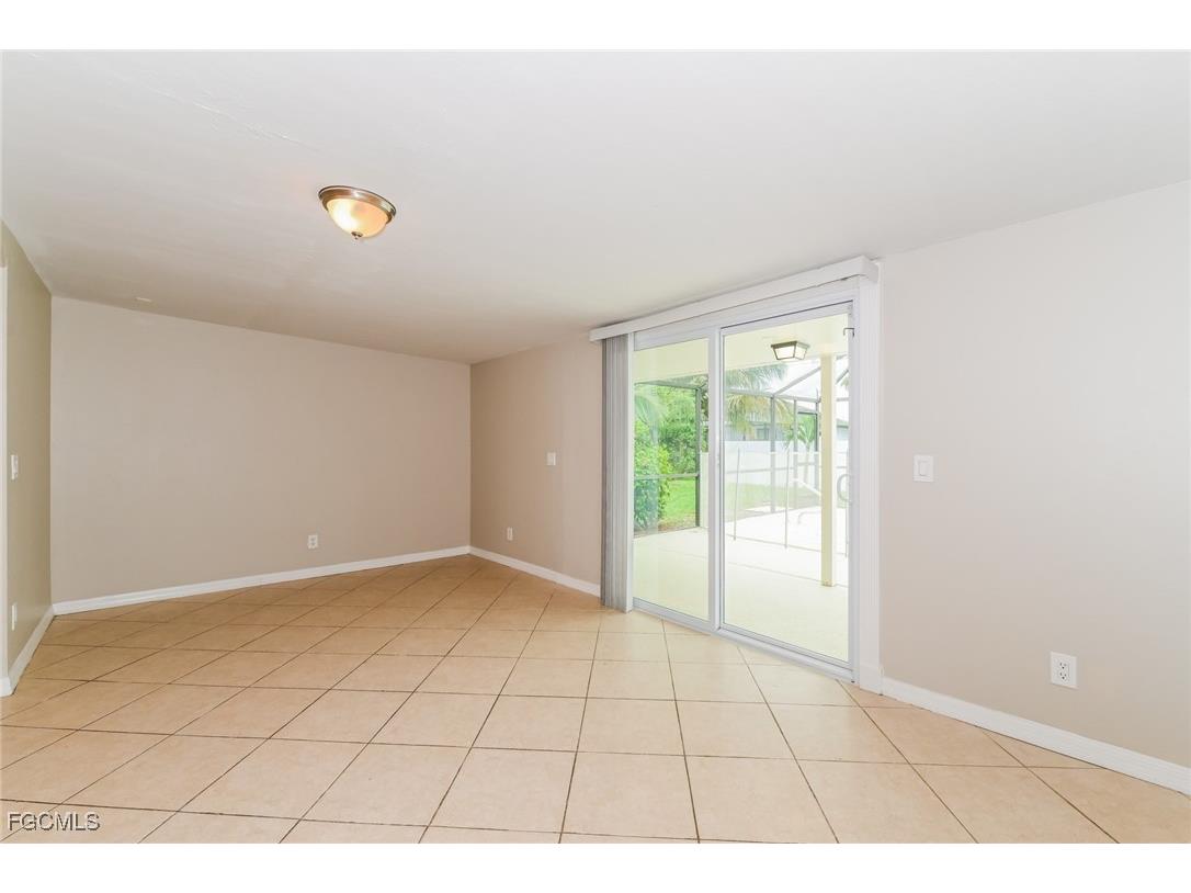 818 SW 31st Street Cape Coral FL 33914 2025021749 image7