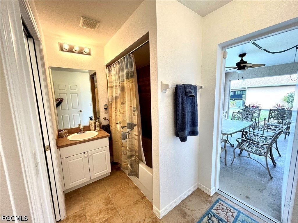 818 SW 8th Place Cape Coral FL 33991 2026017567 image15