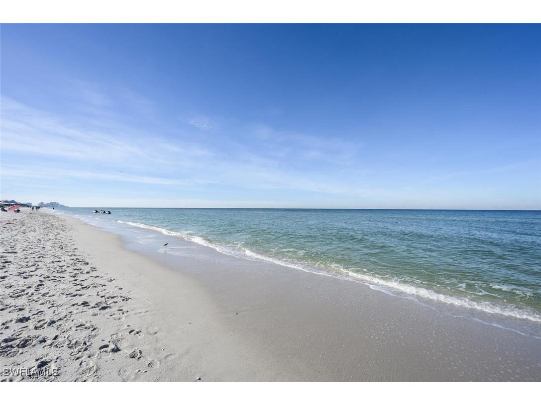 818 Tanbark Drive #103 Naples FL 34108 225080525 image38