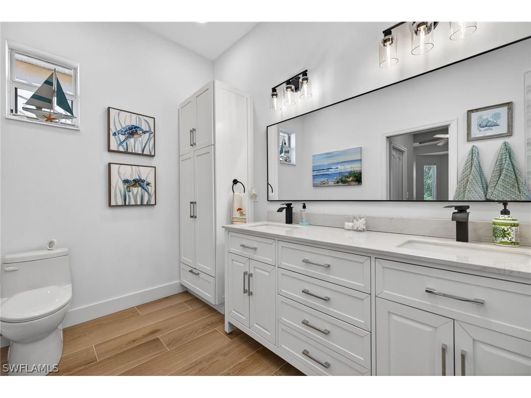 8180 Sanctuary Drive #2 Naples FL 34104 226010770 image16