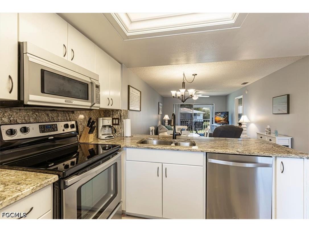 8180 Summerlin Village Circle #708 Fort Myers FL 33919 2026016878 image1