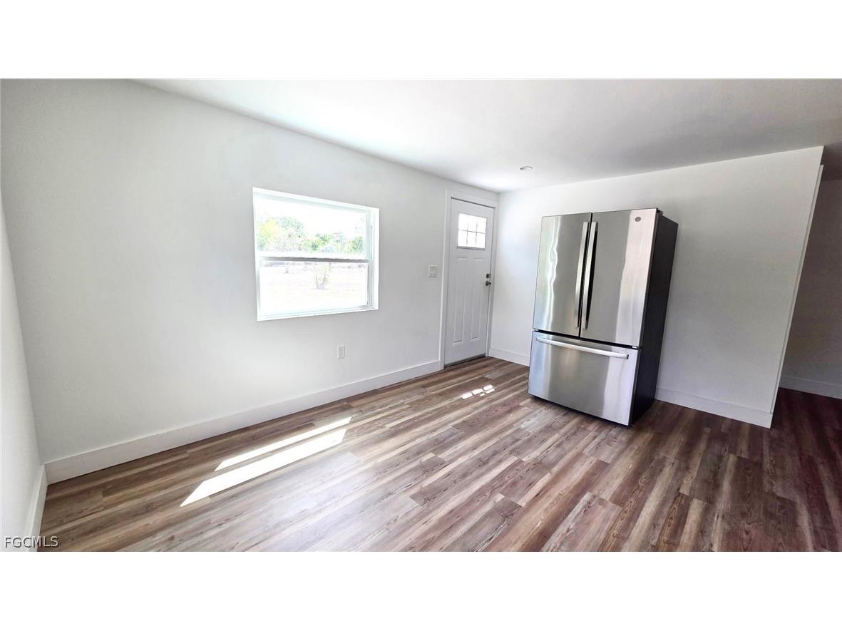 8180 Suncoast Drive North Fort Myers FL 33917 2026011578 image5