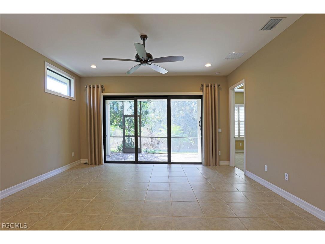 8181 Venetian Pointe Drive Fort Myers FL 33908 2026010109 image14