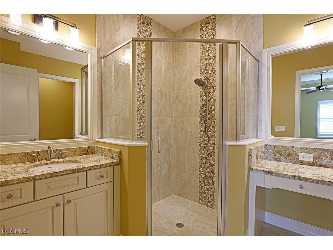 8181 Venetian Pointe Drive Fort Myers FL 33908 2026010109 image19