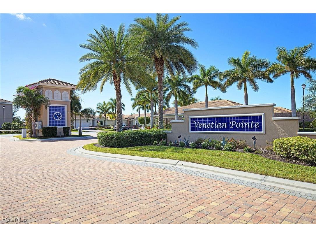 8181 Venetian Pointe Drive Fort Myers FL 33908 2026010109 image33