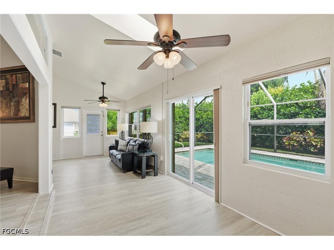 8185 Breton Circle Fort Myers FL 33912 2026027329 image12
