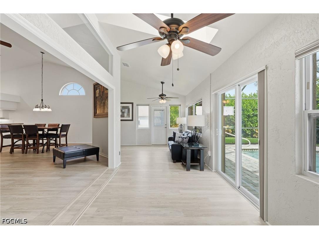 8185 Breton Circle Fort Myers FL 33912 2026027329 image13