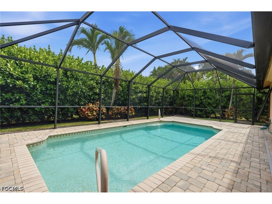 8185 Breton Circle Fort Myers FL 33912 2026027329 image29