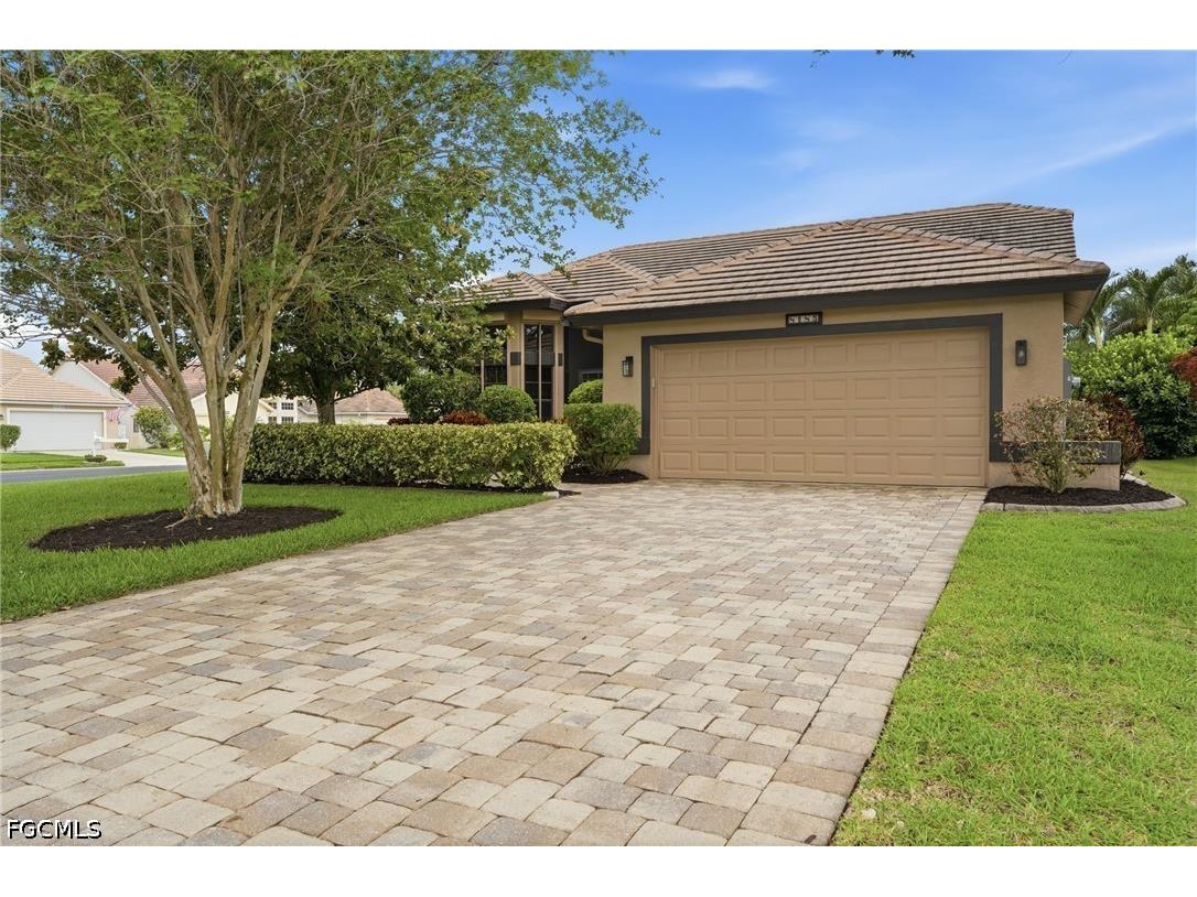 8185 Breton Circle Fort Myers FL 33912 2026027329 image3