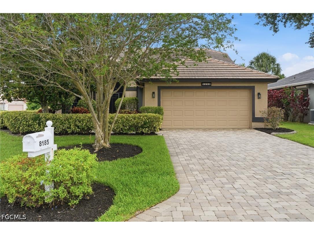 8185 Breton Circle Fort Myers FL 33912 2026027329 image34