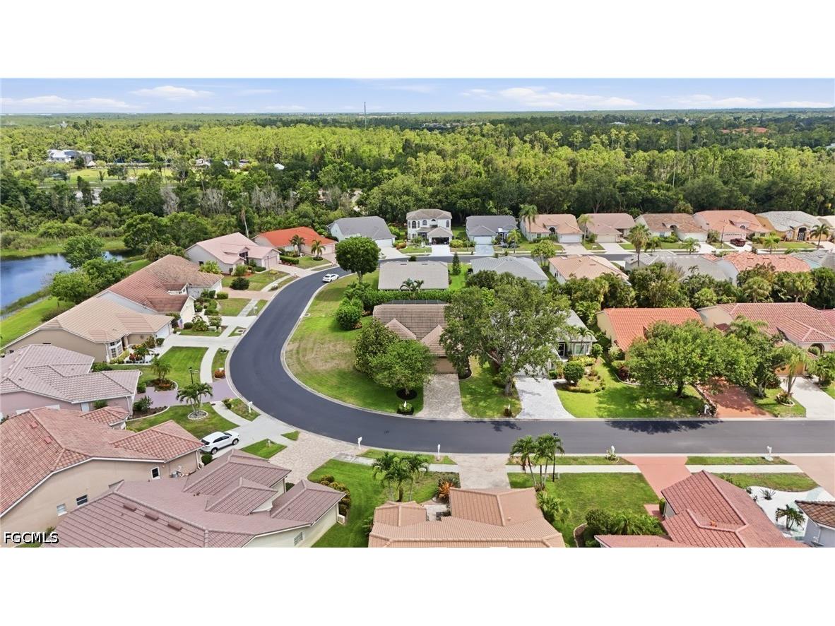 8185 Breton Circle Fort Myers FL 33912 2026027329 image37