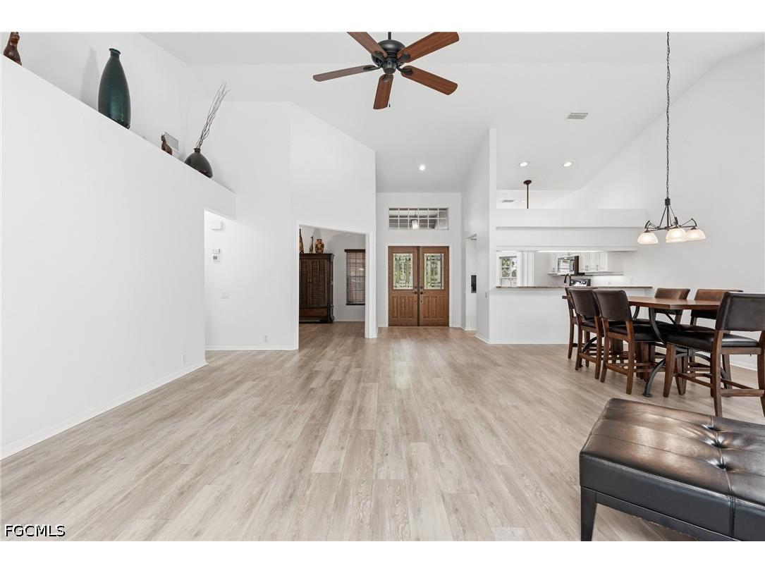 8185 Breton Circle Fort Myers FL 33912 2026027329 image9