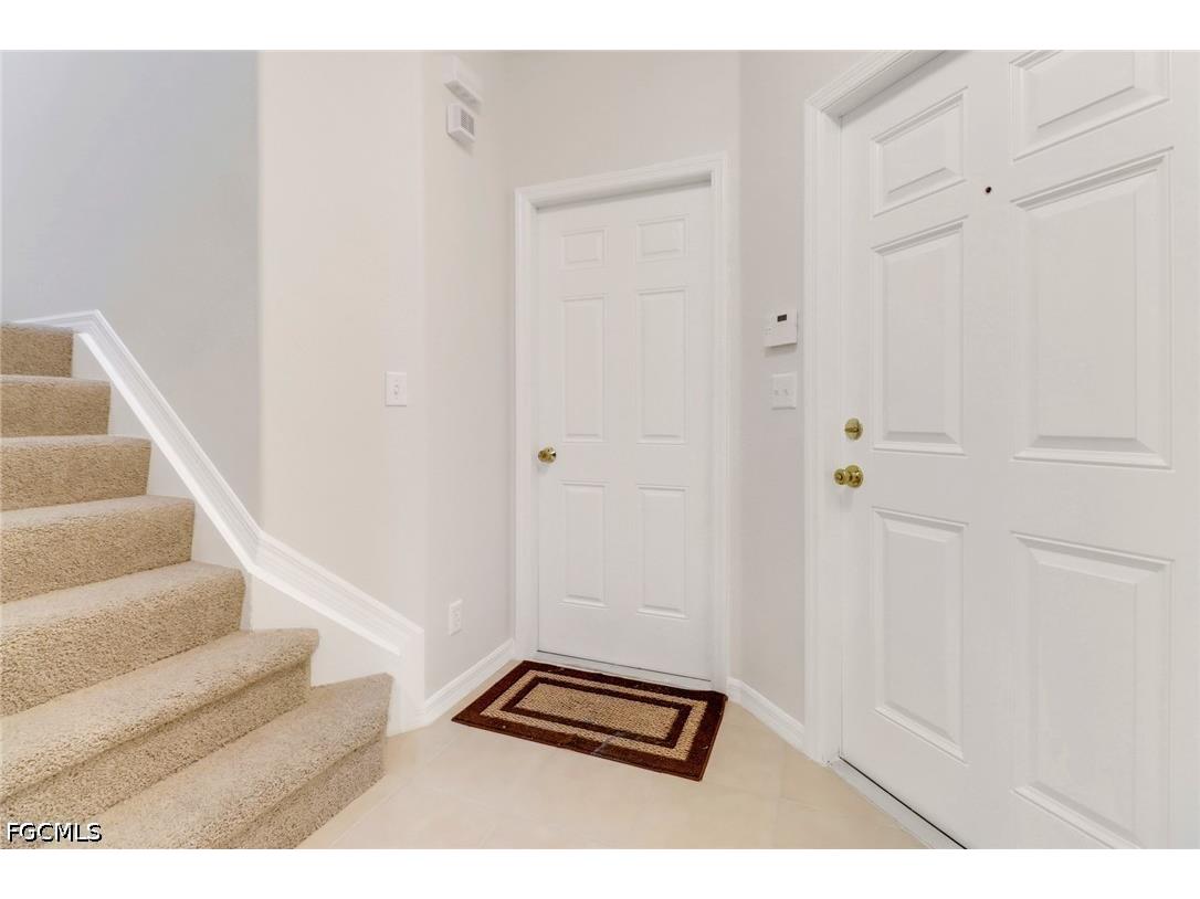 8189 Pacific Beach Drive Fort Myers FL 33966 2026029329 image4