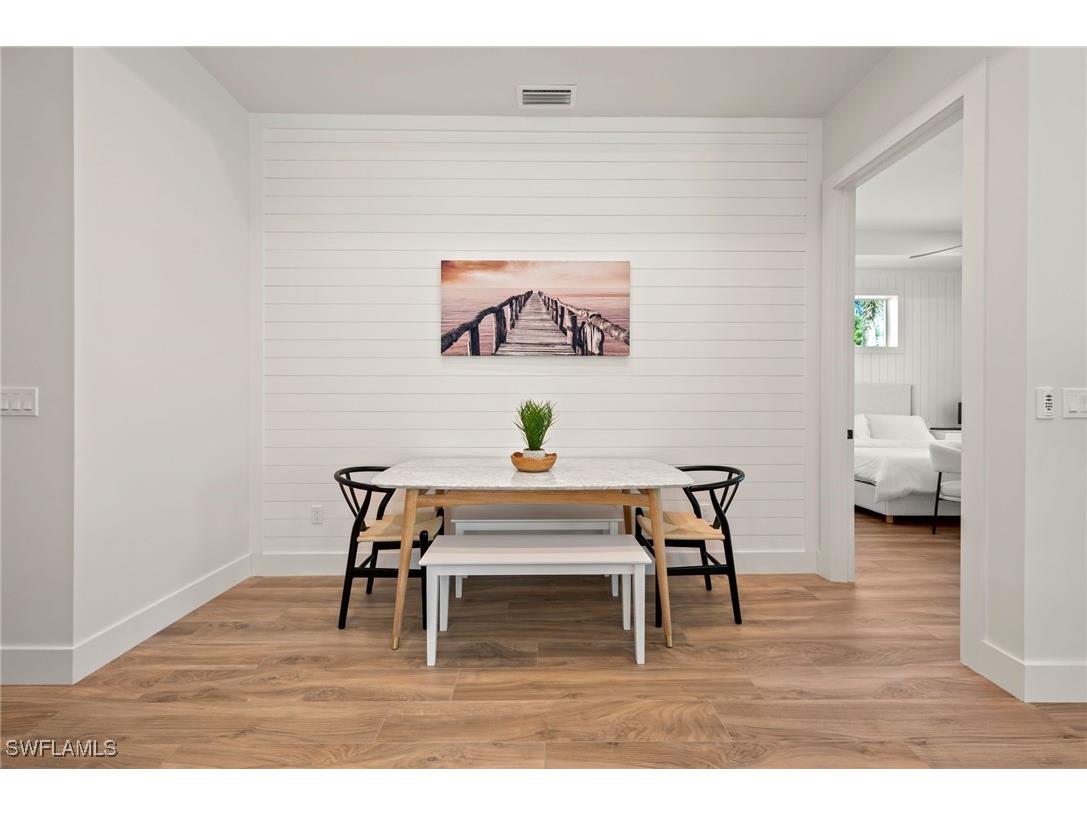 819 91st Avenue N Naples FL 34108 225062752 image10