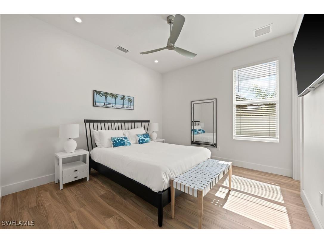 819 91st Avenue N Naples FL 34108 225062752 image13