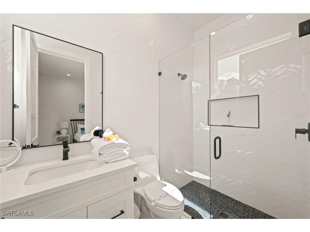 819 91st Avenue N Naples FL 34108 225062752 image19