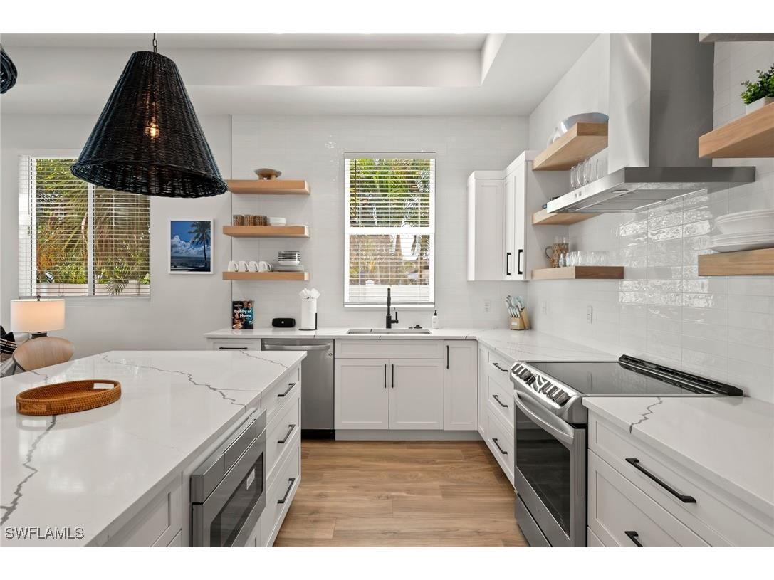 819 91st Avenue N Naples FL 34108 225062752 image4