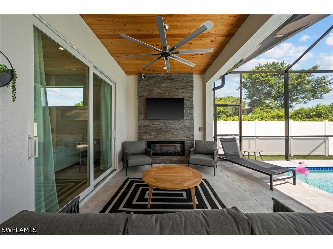 819 91st Avenue N Naples FL 34108 226023438 image22