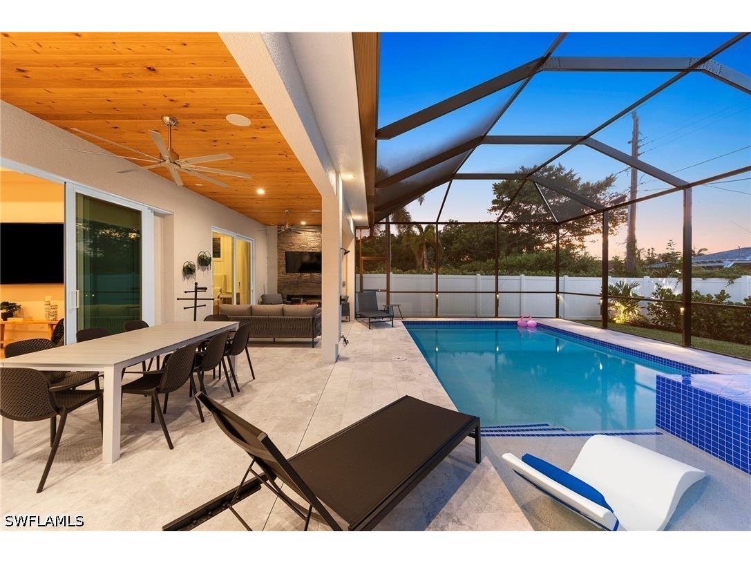 819 91st Avenue N Naples FL 34108 226023438 image39
