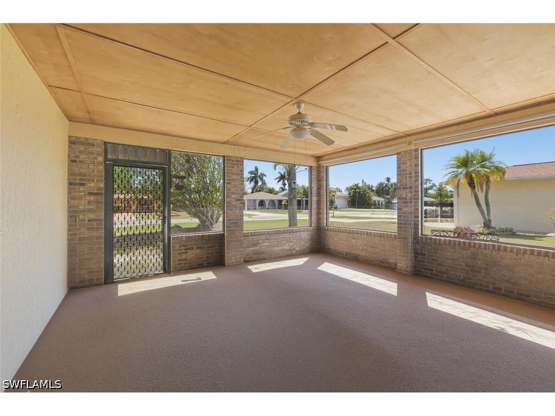 819 98th Avenue N Naples FL 34108 226012979 image6