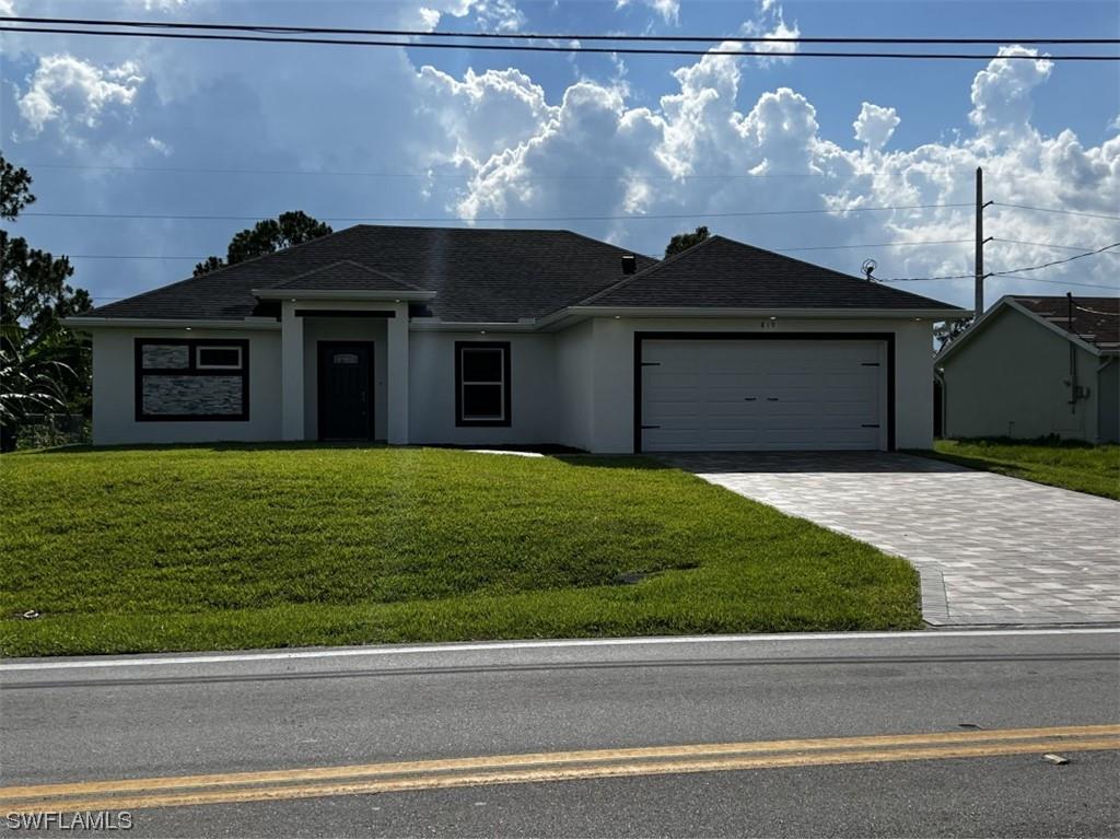 819 Alvin Avenue Lehigh Acres FL 33971 223007967 image1
