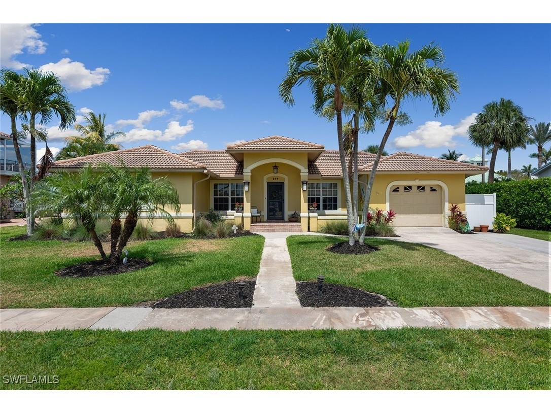 819 Buttonwood Court Marco Island FL 34145 225045271 image1