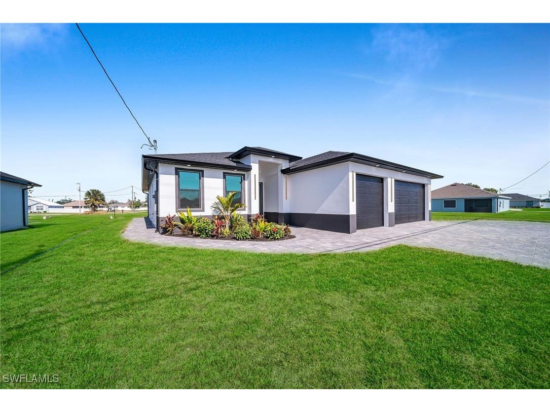 819 Embers Parkway W Cape Coral FL 33993 224089157 image1