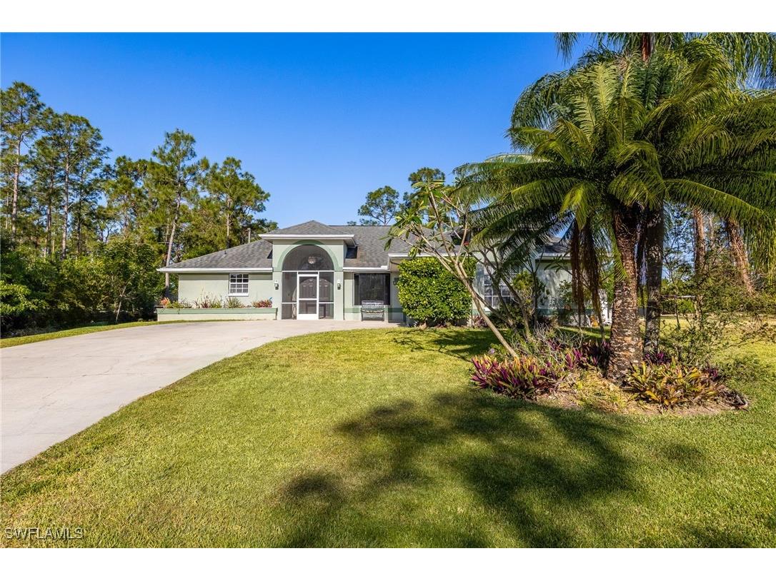 819 Hamilton Avenue Lehigh Acres FL 33972 225041426 image1