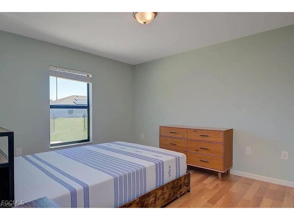 819 La Salle Avenue Fort Myers FL 33913 2025016344 image10