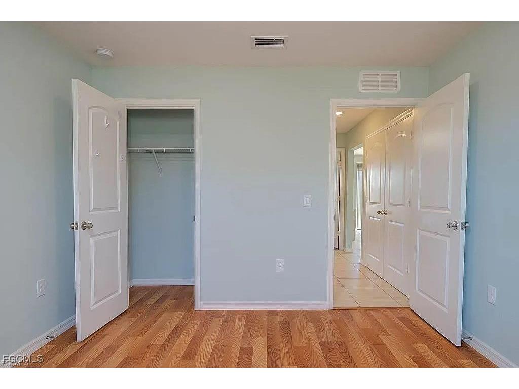 819 La Salle Avenue Fort Myers FL 33913 2025016344 image18