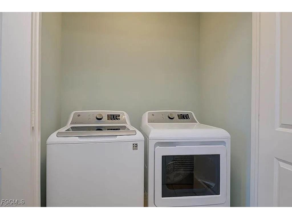 819 La Salle Avenue Fort Myers FL 33913 2025016344 image19