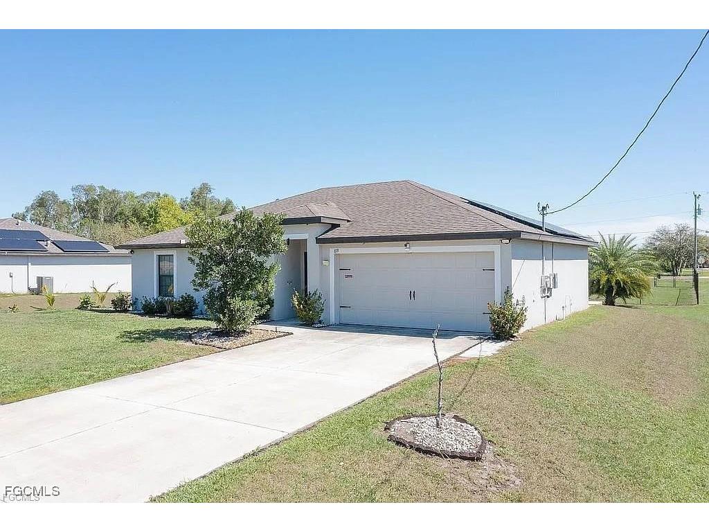 819 La Salle Avenue Fort Myers FL 33913 2025016344 image22