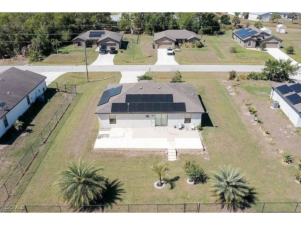 819 La Salle Avenue Fort Myers FL 33913 2025016344 image24