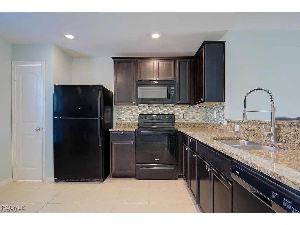 819 La Salle Avenue Fort Myers FL 33913 2025016344 image7