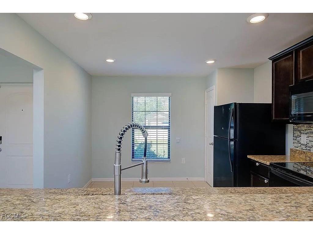 819 La Salle Avenue Fort Myers FL 33913 2025016344 image8