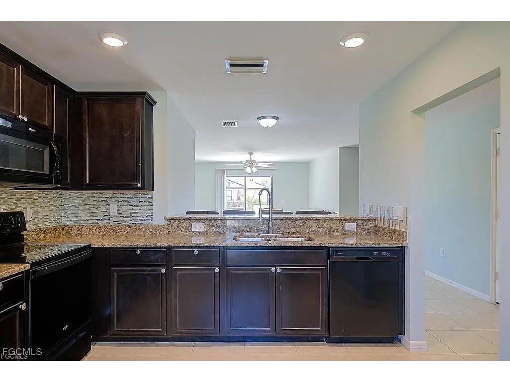 819 La Salle Avenue Fort Myers FL 33913 2025016344 image9