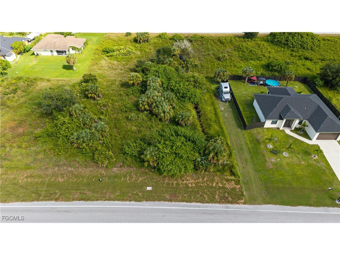 819 Milwaukee Boulevard Lehigh Acres FL 33974 2025012316 image1