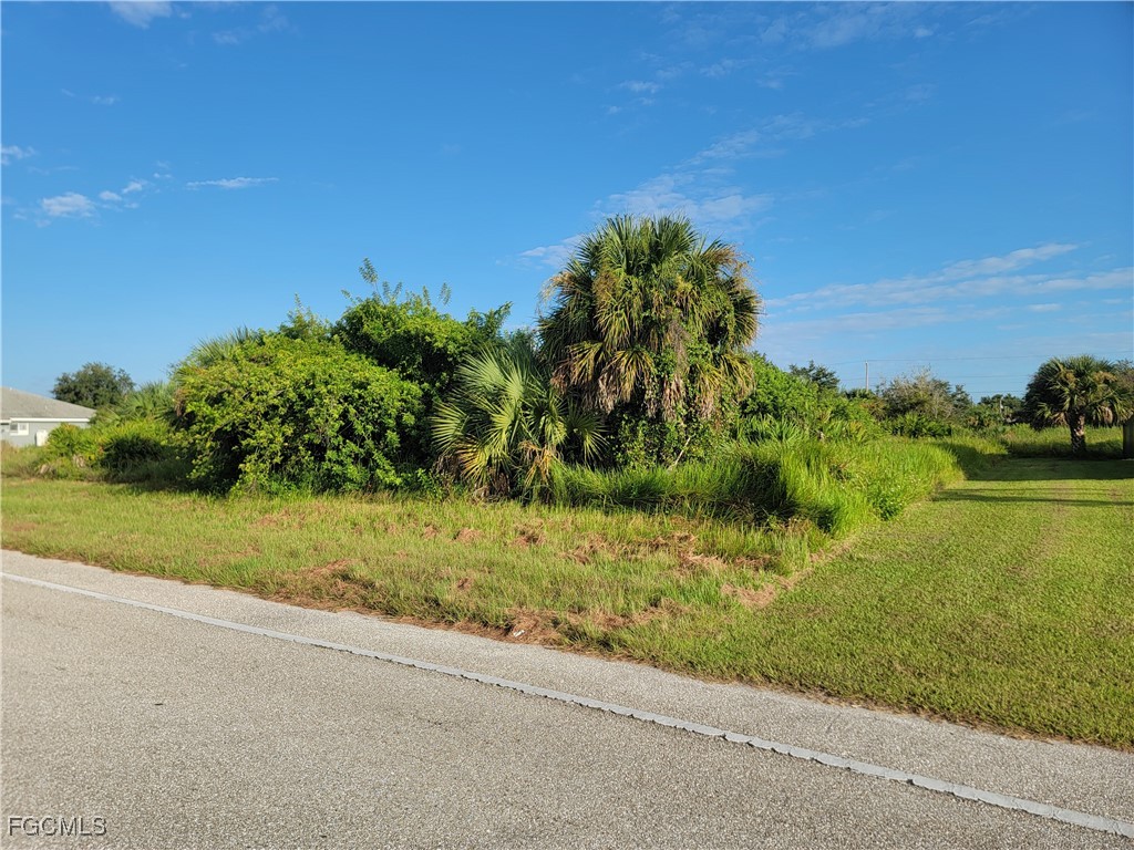819 Milwaukee Boulevard Lehigh Acres FL 33974 2026001362 image9