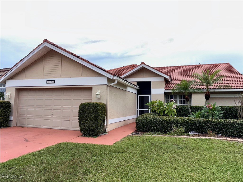 8192 Breton Circle Fort Myers FL 33912 2025010894 image2