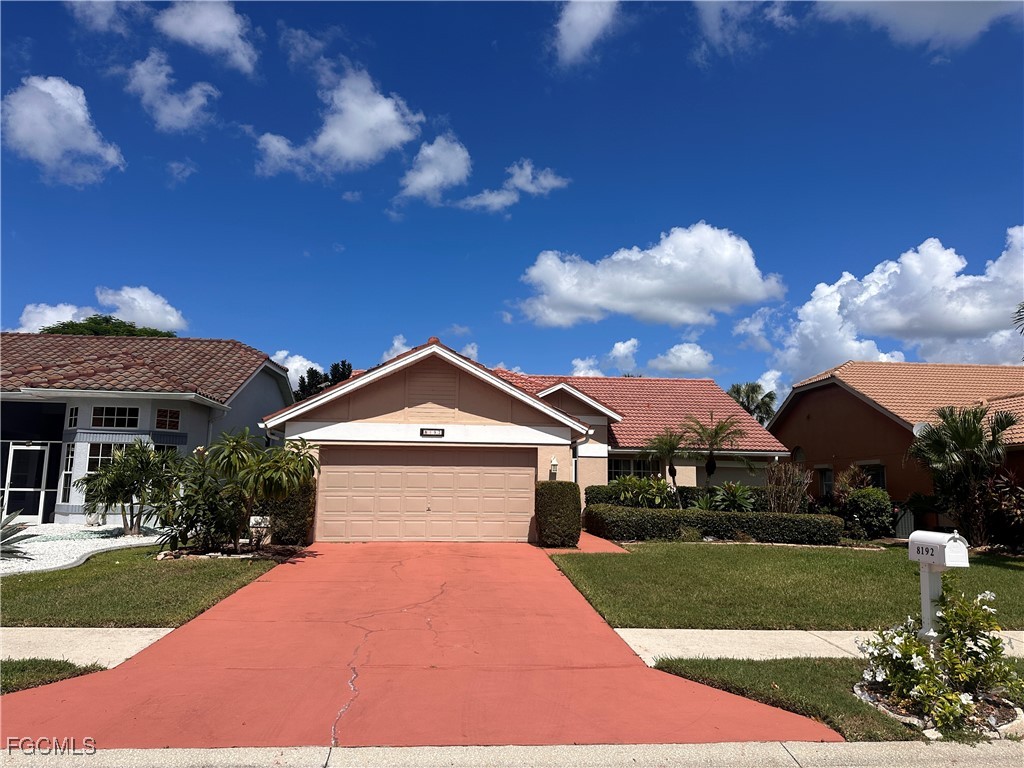8192 Breton Circle Fort Myers FL 33912 2025010894 image47