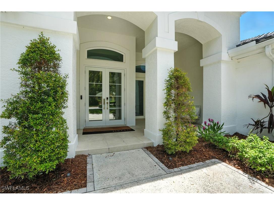 8192 Lowbank Drive Naples FL 34109 225066427 image4